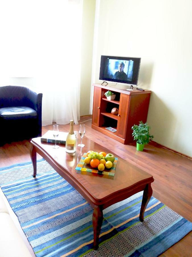 Ferienwohnung Pineta25 Pula Exterior foto
